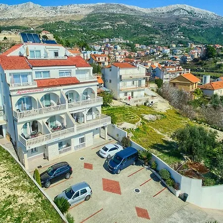 Stipe Apartment Podstrana