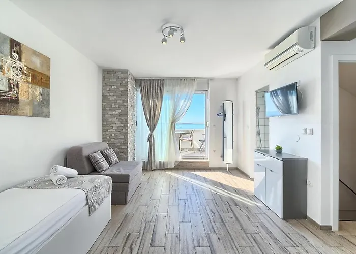 Stipe Ποντστράνα